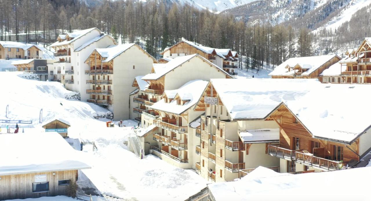 Aparthotel Les Terrasses du Soleil d'Or By Infini Mountain Les Orres Exterior foto