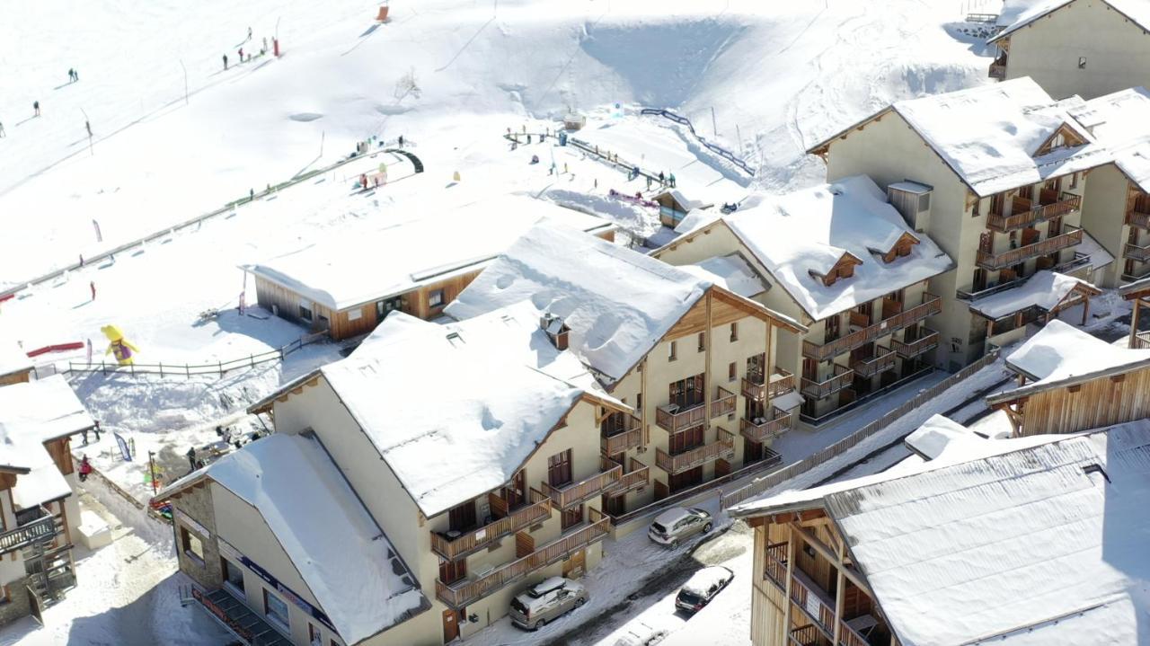 Aparthotel Les Terrasses du Soleil d'Or By Infini Mountain Les Orres Exterior foto