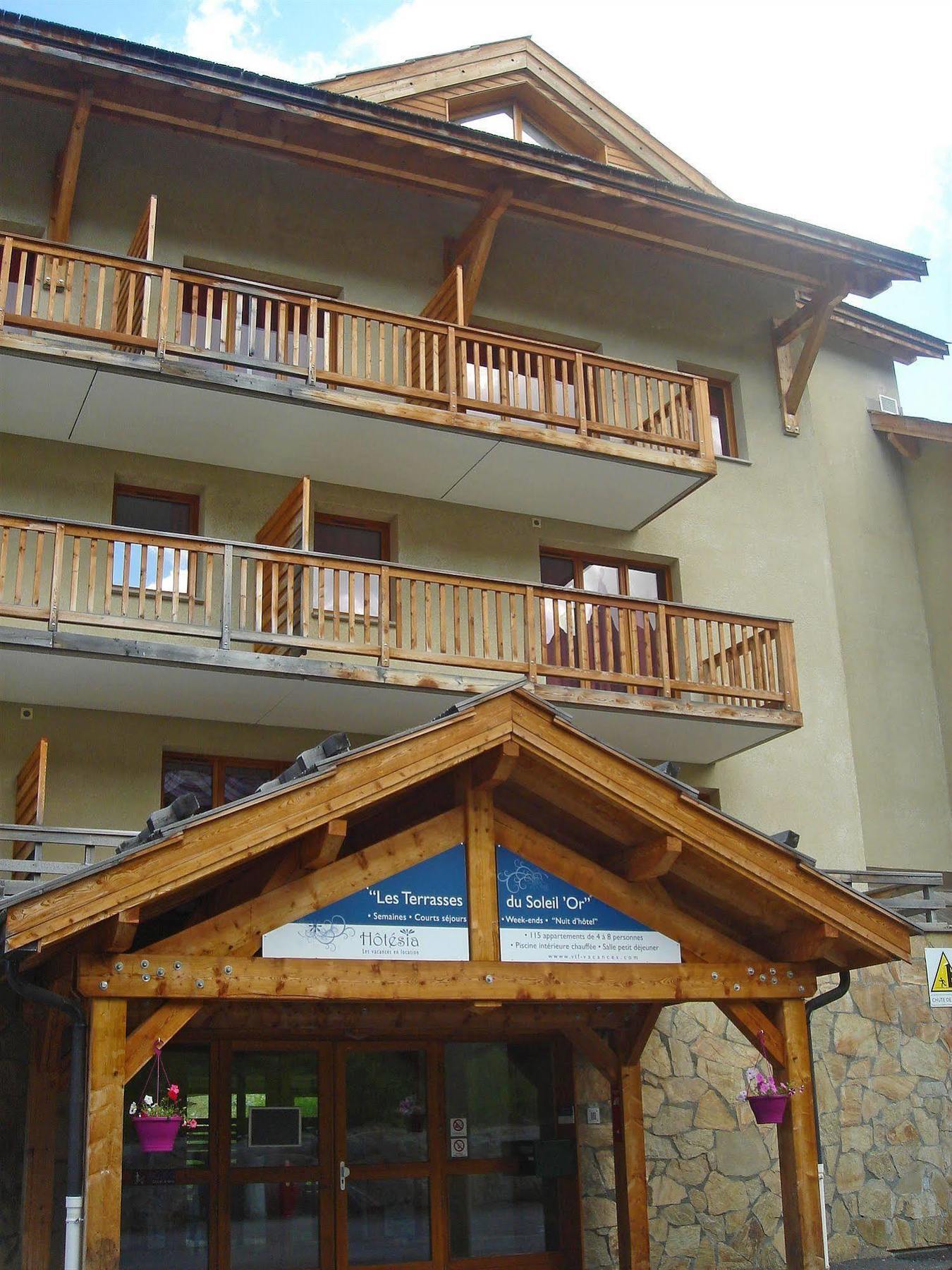 Aparthotel Les Terrasses du Soleil d'Or By Infini Mountain Les Orres Exterior foto